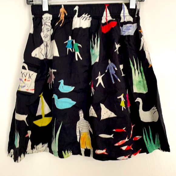 Print all over me Dresses & Skirts - Abstract skirt size small.